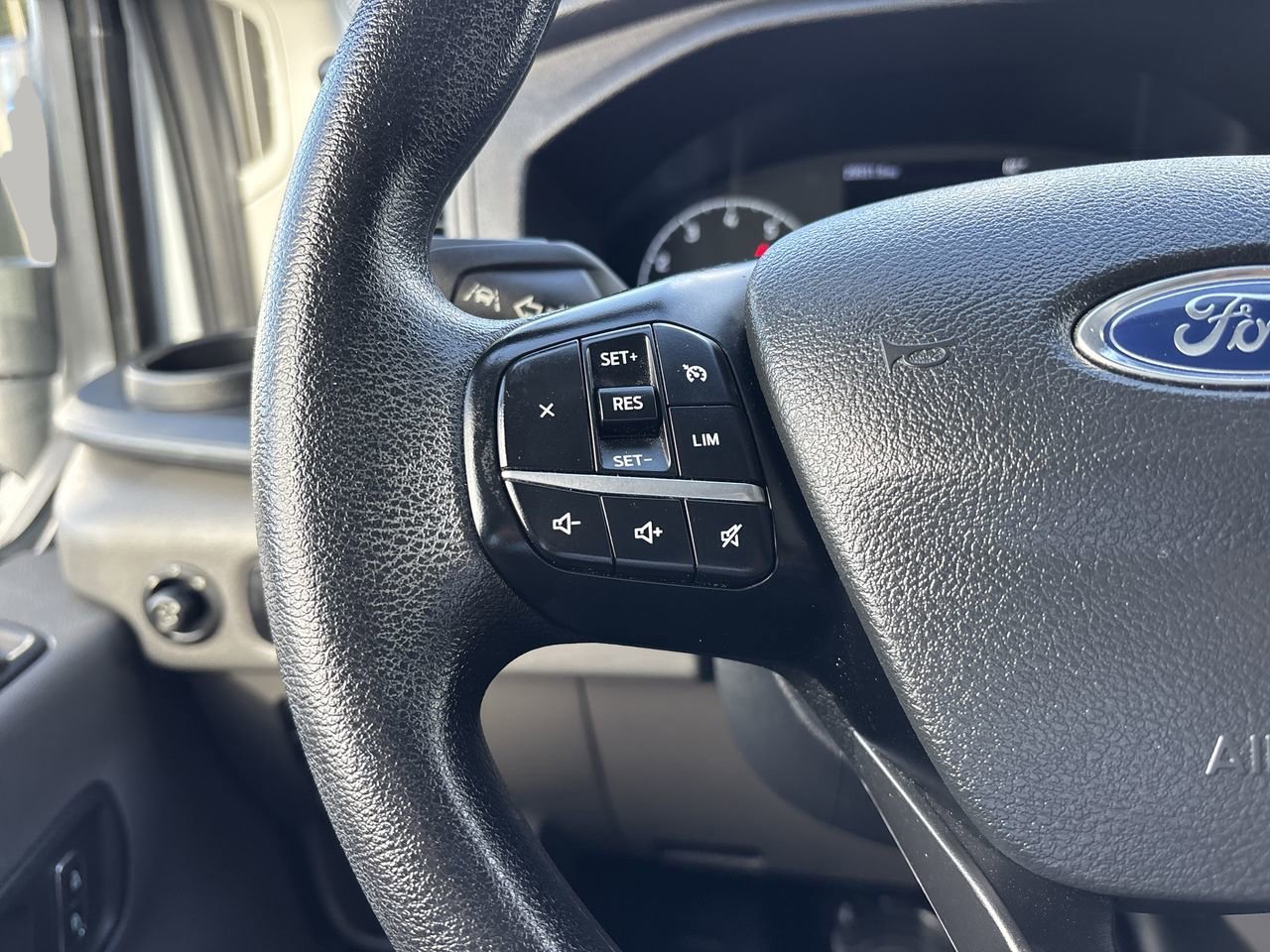2023 Ford Transit Cargo Van photo 22