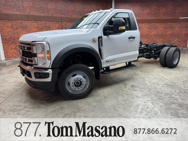 2025 Ford F-550 Super Duty Chassis Cab XL's photo