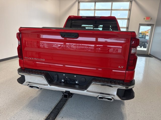 2026 Chevrolet Silverado 1500 LT photo 4