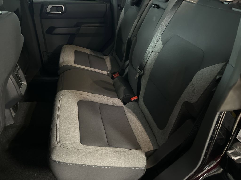 2025 Ford Bronco Base photo 3