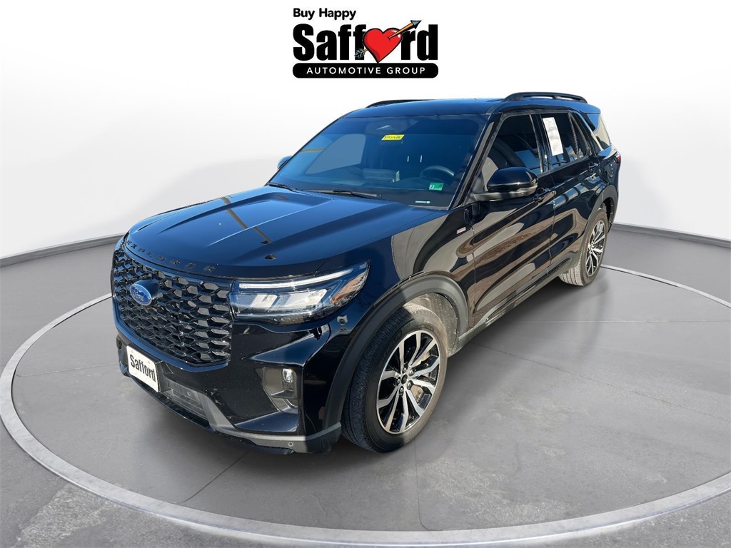 2025 Ford Explorer ST Line's photo