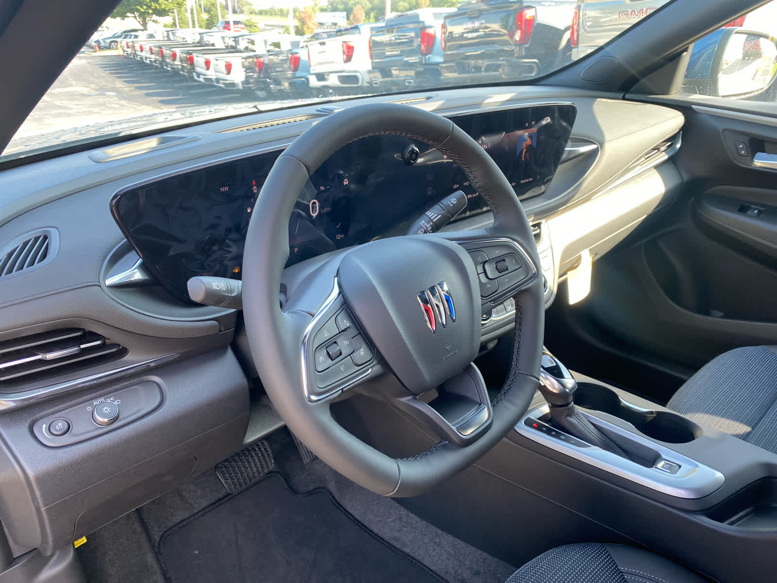 2025 Buick Envista Preferred photo 35