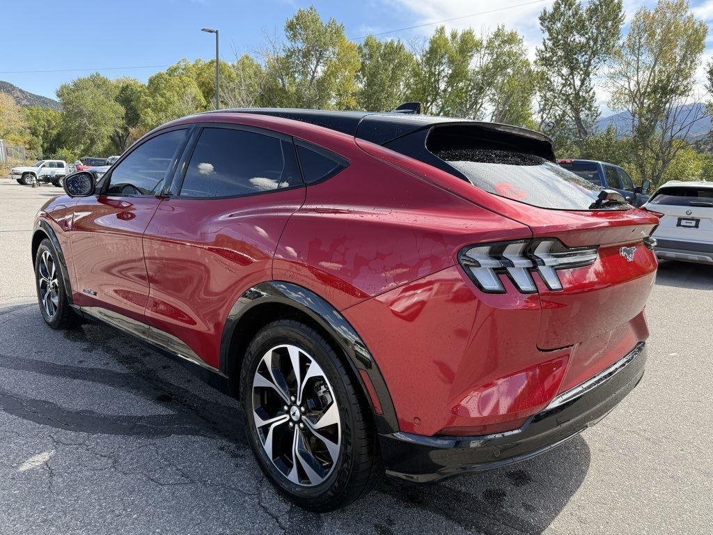 2023 Ford Mustang Mach-E Premium photo 4