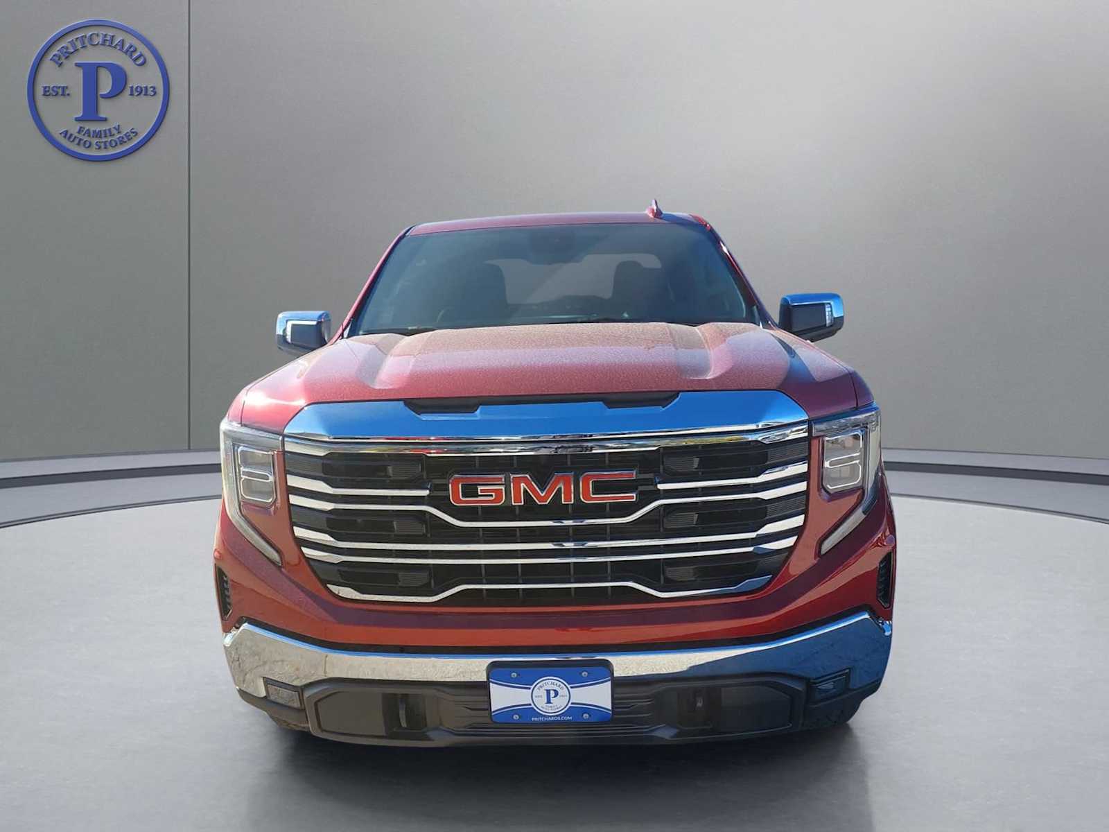 2026 Gmc Sierra 1500 SLT photo 2