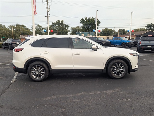 2022 Mazda CX-9 Touring photo 4