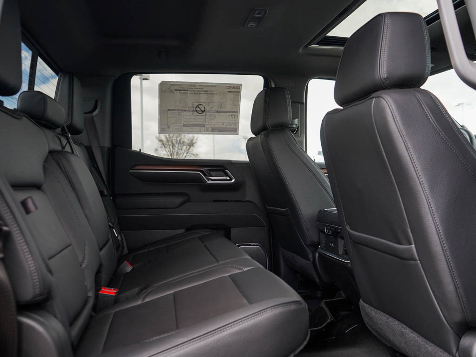 2025 Gmc Sierra 1500 Denali photo 9