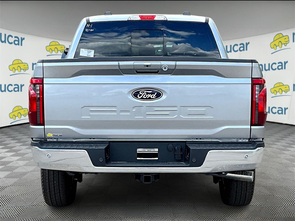 2025 Ford F-150 XLT photo 4
