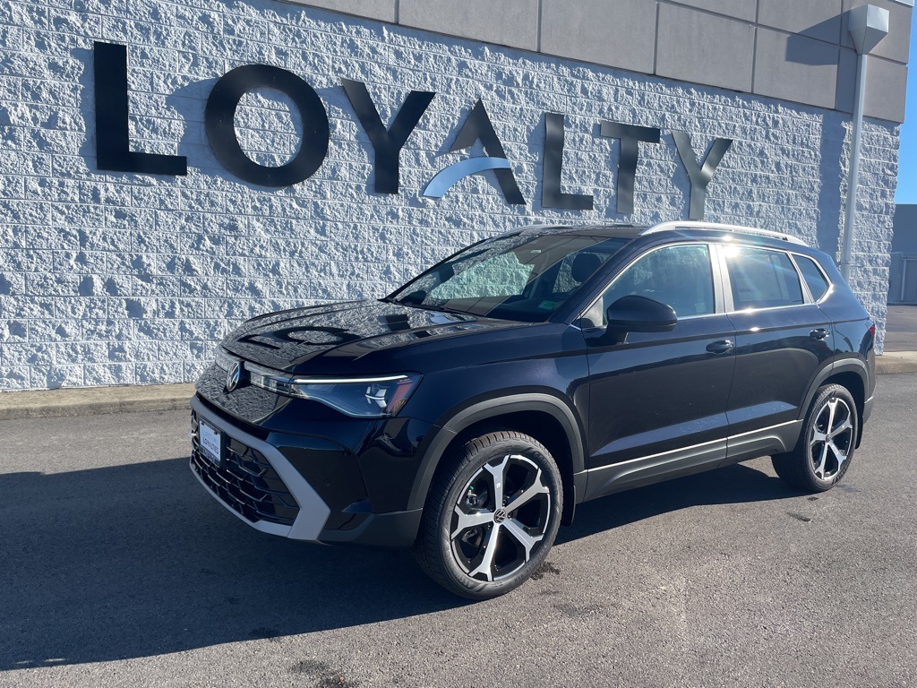 2026 Volkswagen Taos SEL's photo