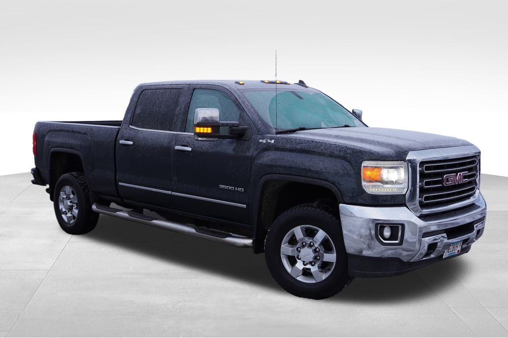 2018 GMC Sierra 3500HD SLT's photo