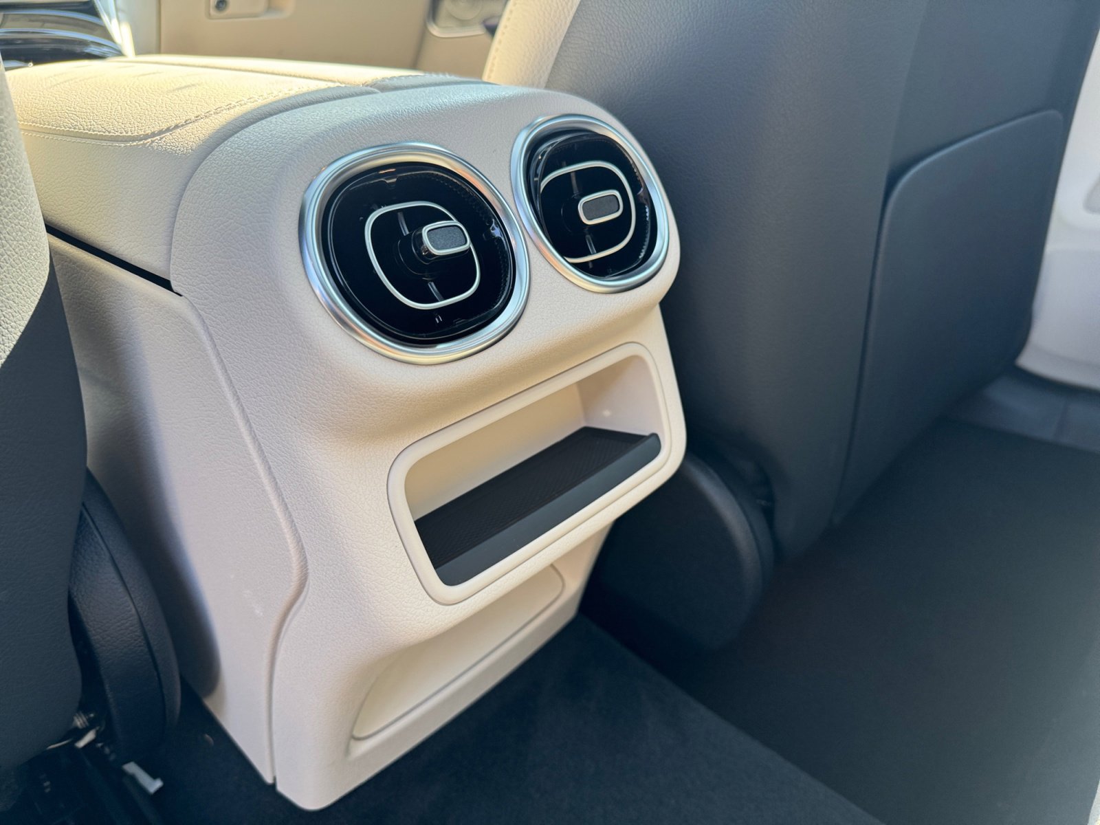2026 Mercedes Benz GLC 350e 4MATIC photo 20
