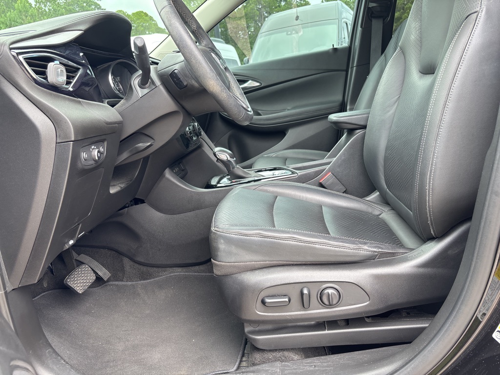 2020 Buick Encore GX Essence photo 30