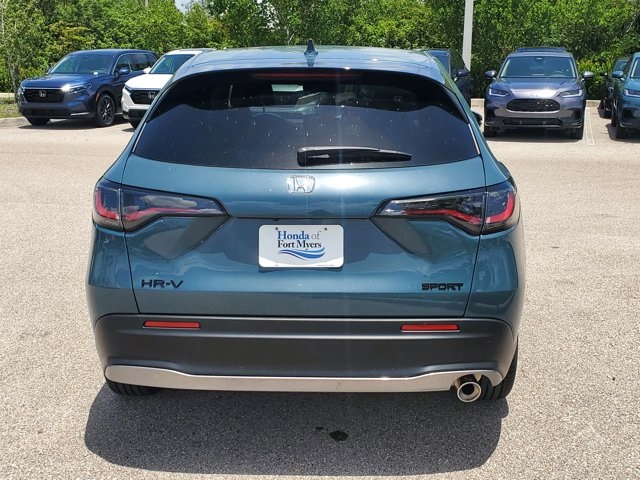 2026 Honda HR-V Sport photo 2