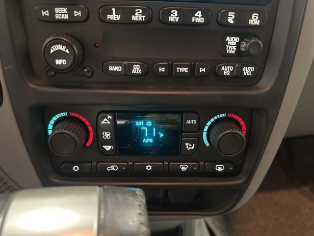 2008 Chevrolet Trailblazer LT photo 22