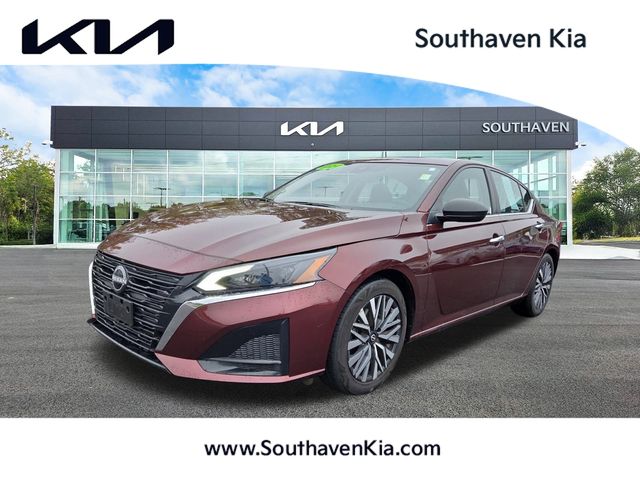 2024 Nissan Altima SV's photo