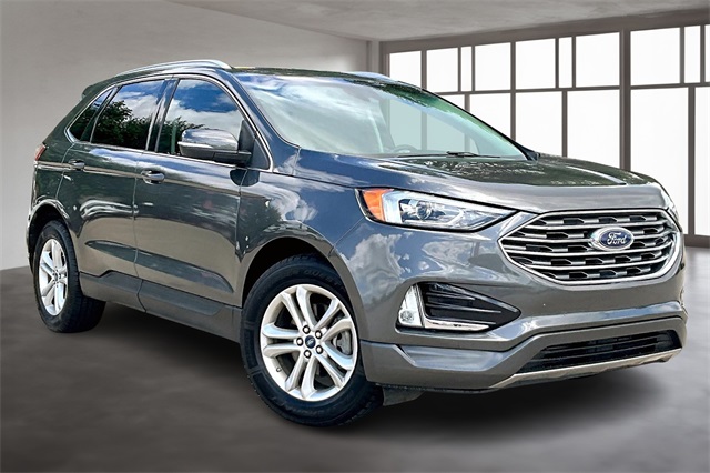 2020 Ford Edge SEL photo 12