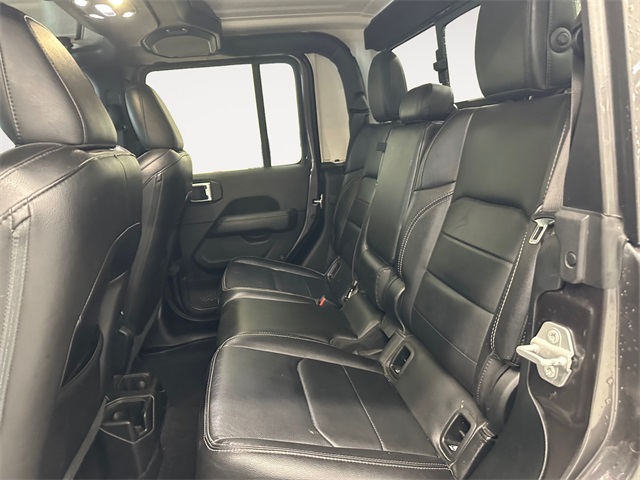 2020 Jeep Gladiator Overland photo 13
