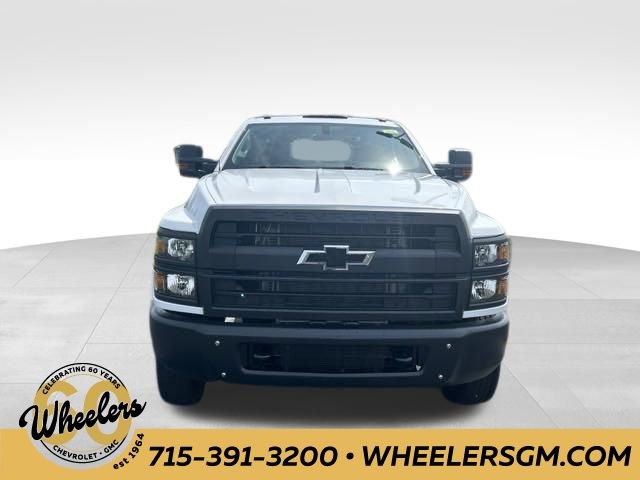 2024 Chevrolet Silverado 4500 Medium Duty Chassis Cab Work Truck's photo