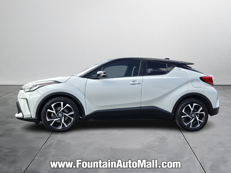 2020 Toyota C-HR LE photo 2
