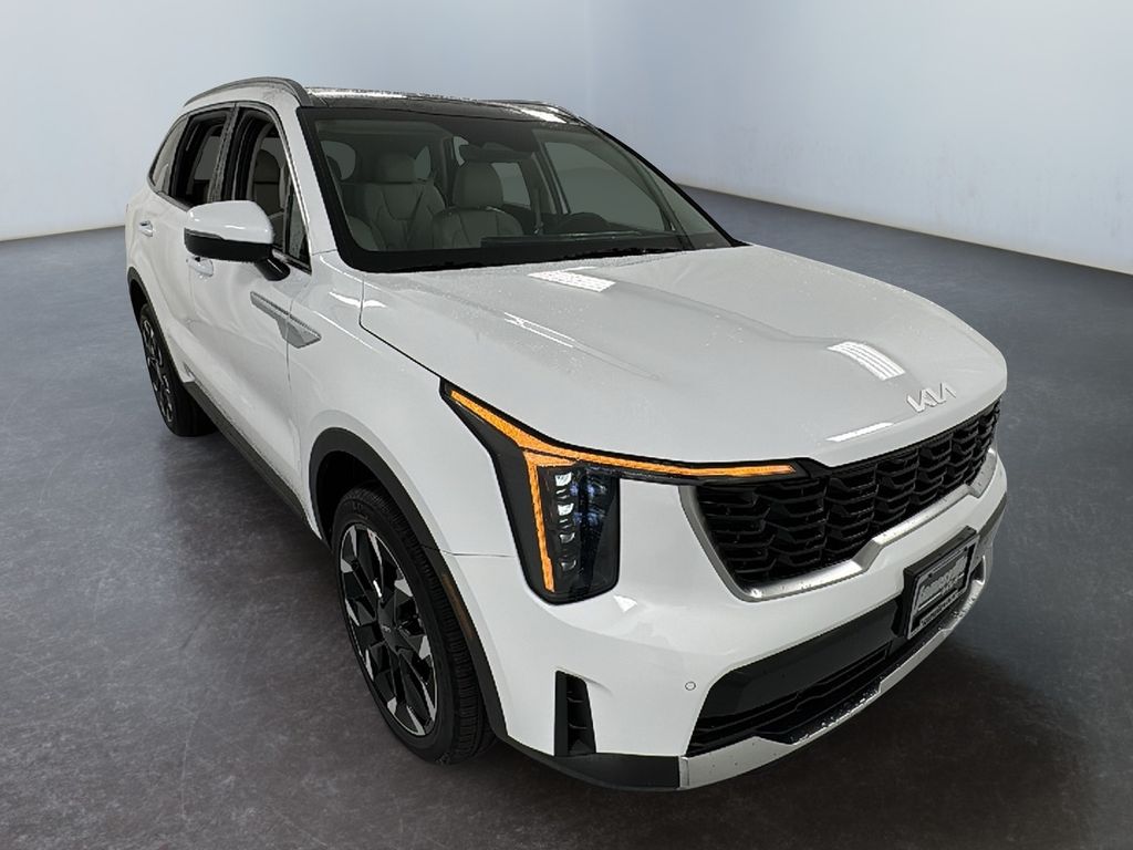 2025 Kia Sorento EX's photo
