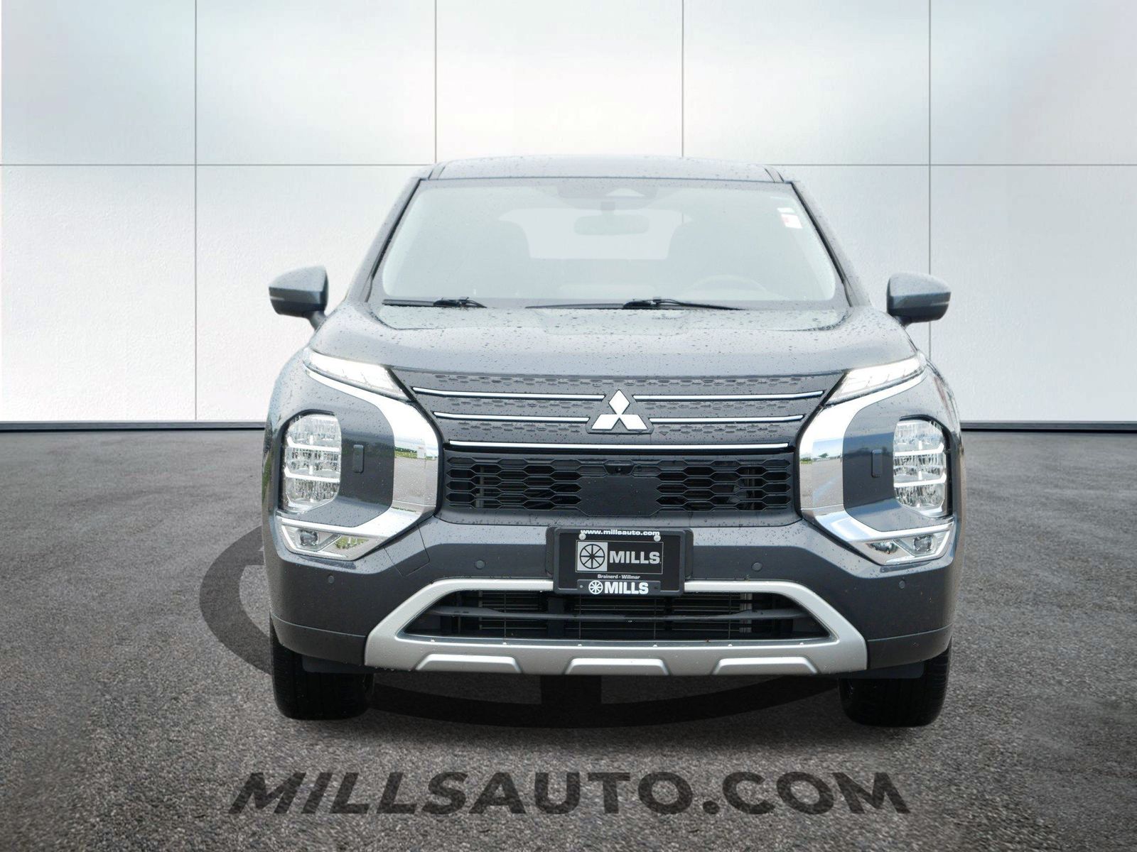 2024 Mitsubishi Outlander SE photo 7