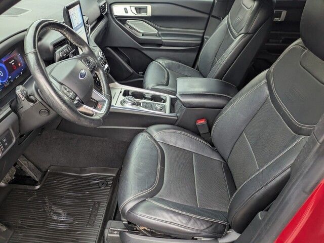 2020 Ford Explorer ST photo 5