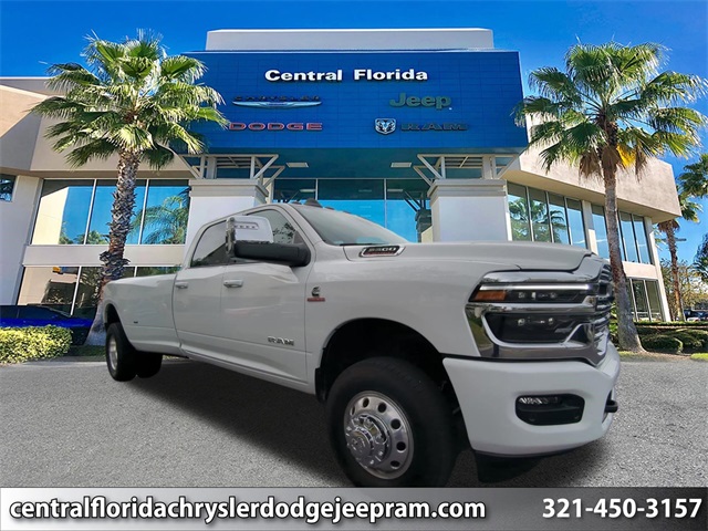 2026 RAM Ram 3500 Pickup Laramie's photo