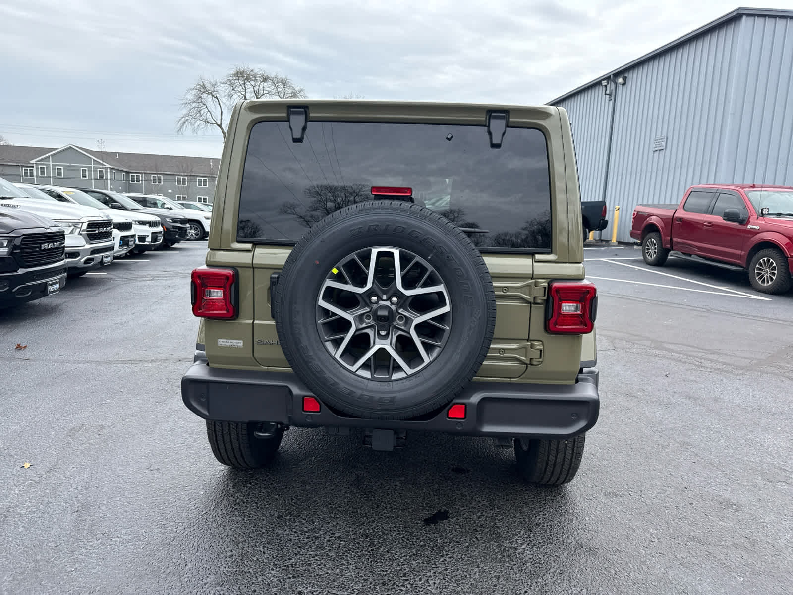 2026 Jeep Wrangler Sahara photo 4