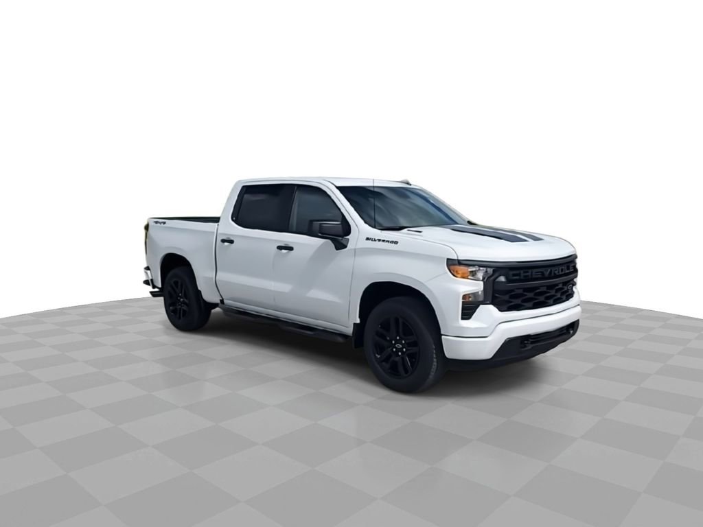 2025 Chevrolet Silverado 1500 Custom photo 2