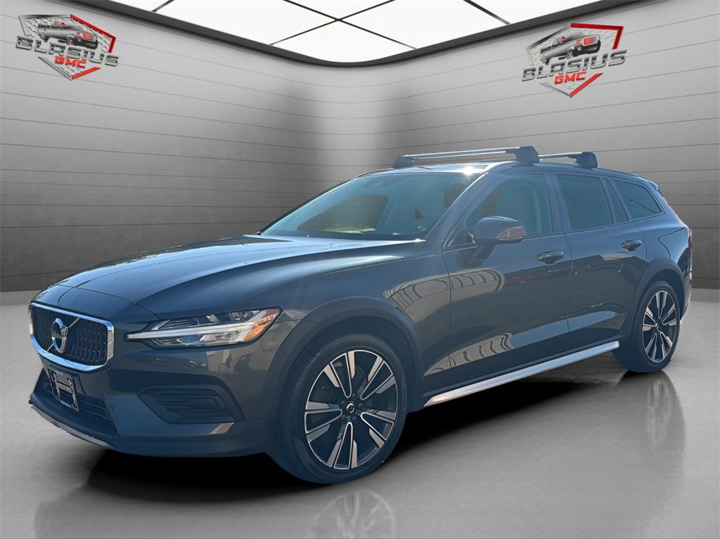 2020 Volvo V60 Cross Country