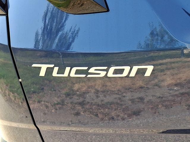 2025 Hyundai Tucson SE photo 16