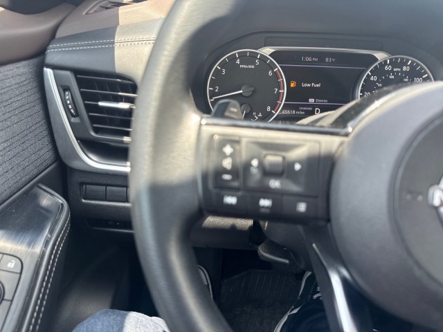 Used 2023 Caspian Blue Metallic Nissan SV image 34