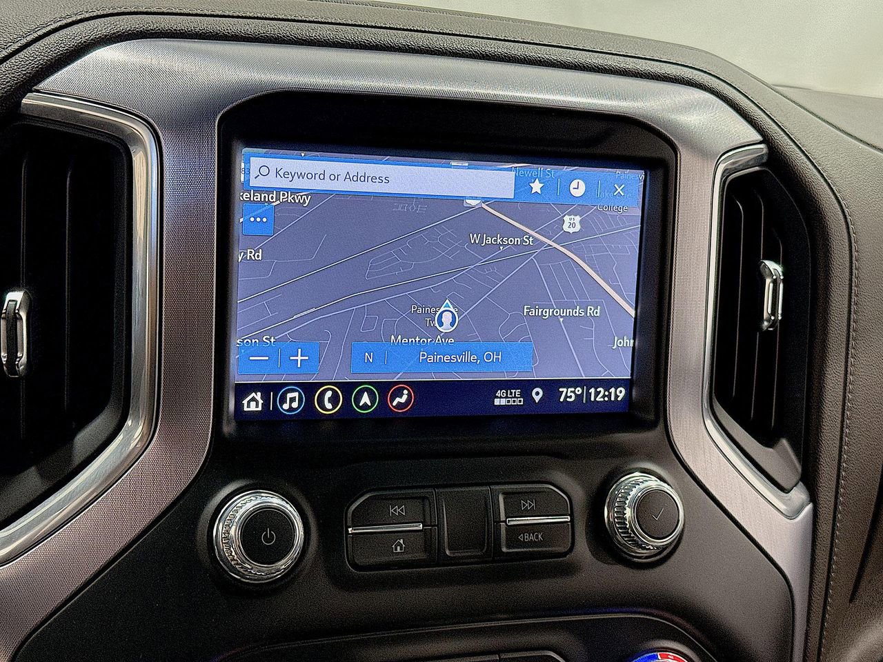 2019 Gmc Sierra 1500 SLT photo 14
