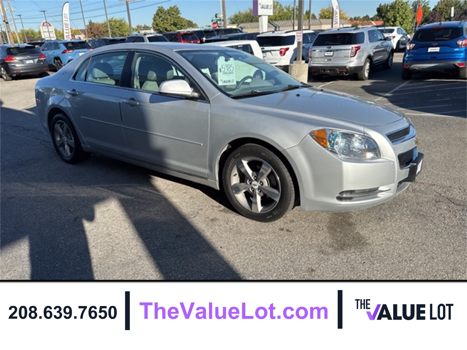2011 Chevrolet Malibu 1LT photo 2