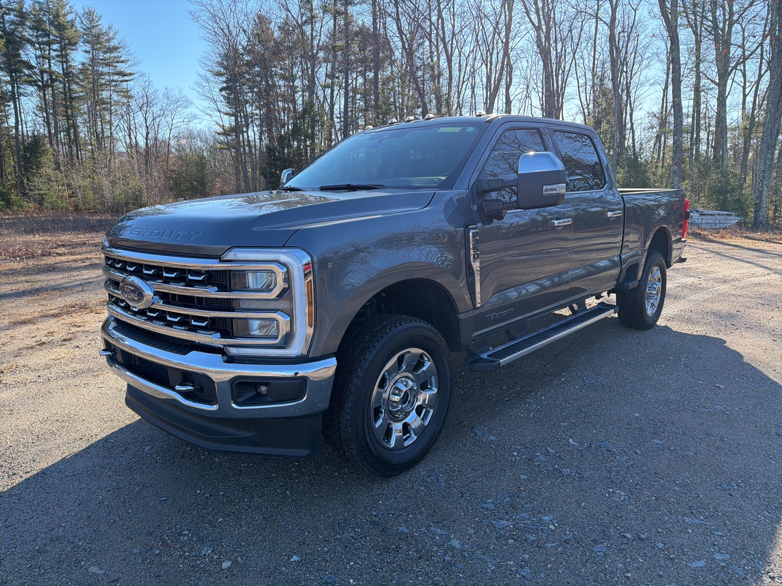 2024 Ford F-350 Lariat photo 3
