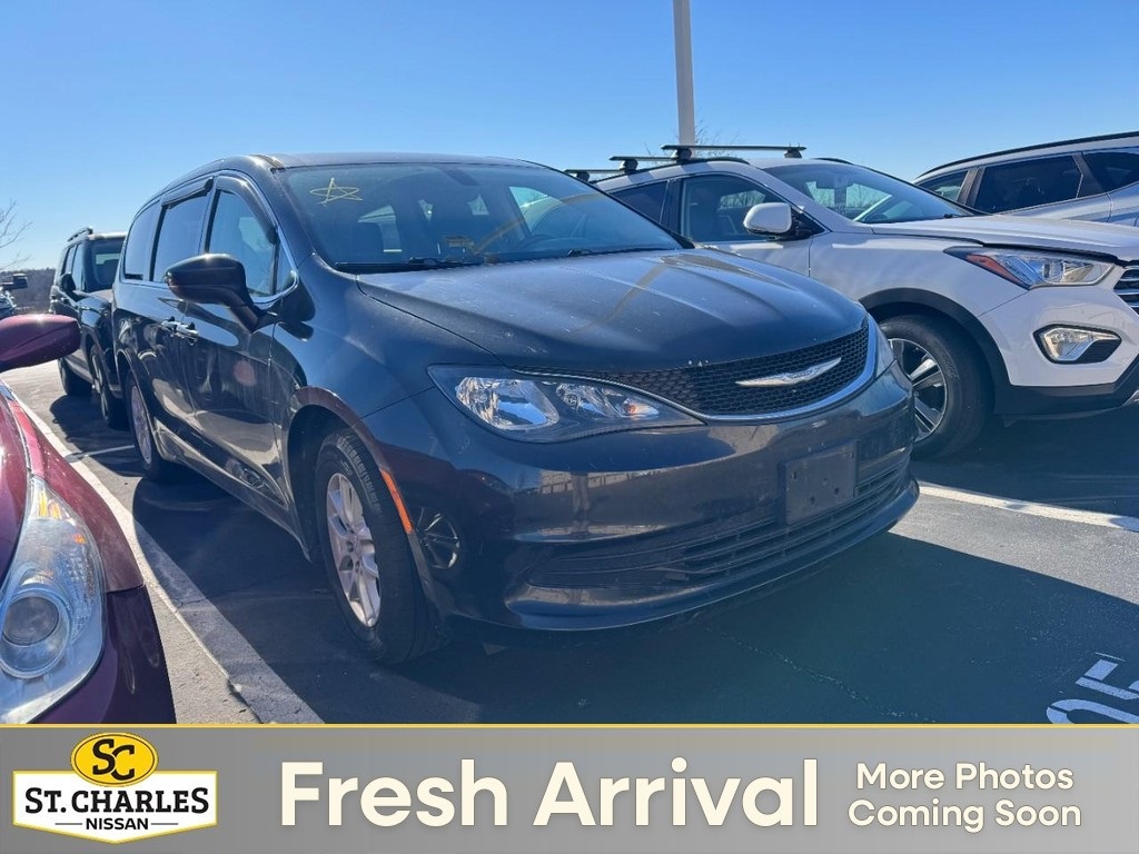 2017 Chrysler Pacifica Touring