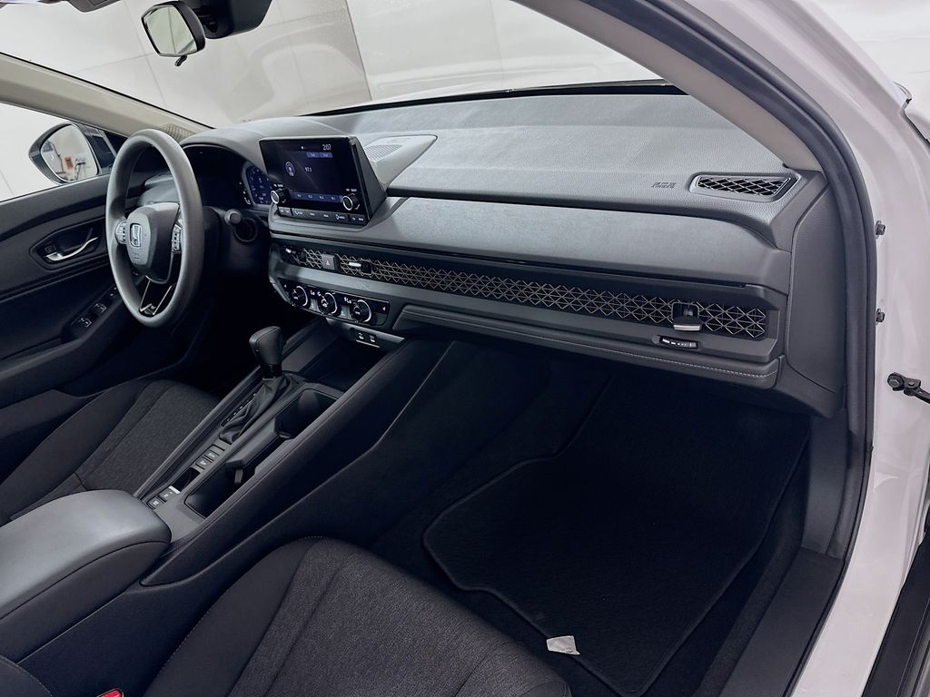2025 Honda Accord 1.5T SE photo 27