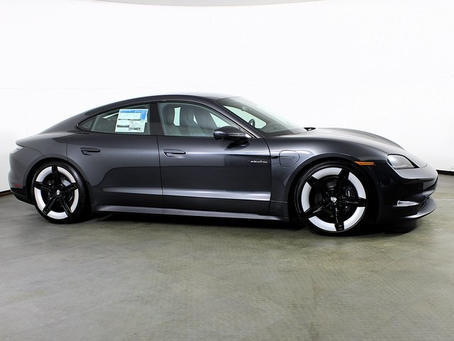 2025 Porsche Taycan S photo 8
