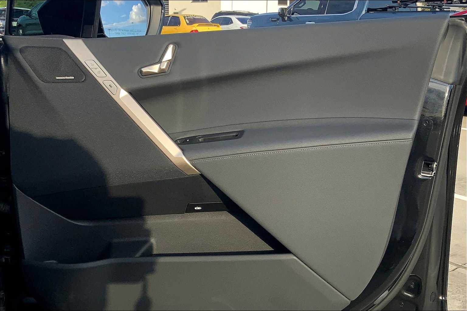 2024 Bmw iX photo 25