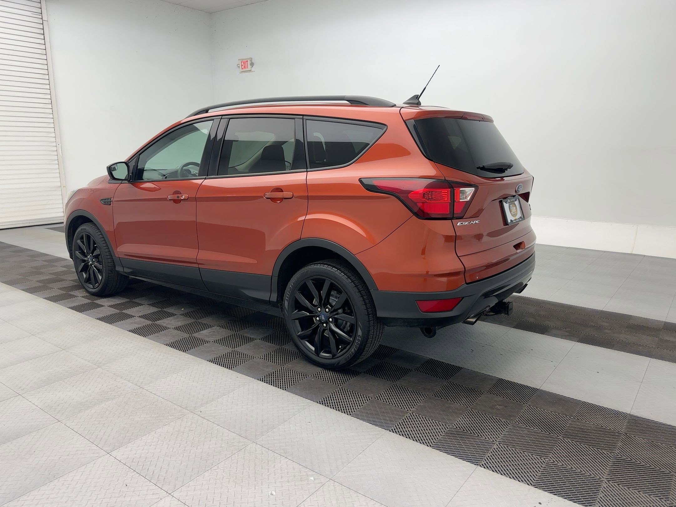 2019 Ford Escape SE photo 3