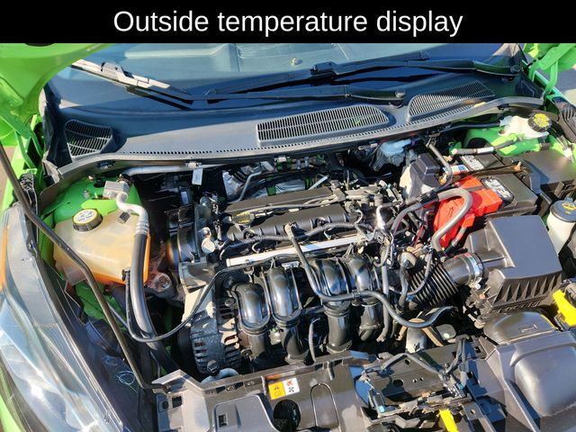 2014 Ford Fiesta SE photo 8