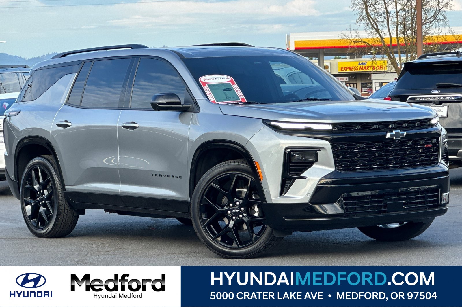 2024 Chevrolet Traverse RS's photo