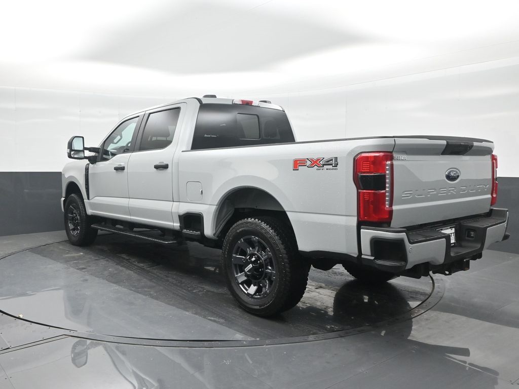 2025 Ford F-250 photo 21