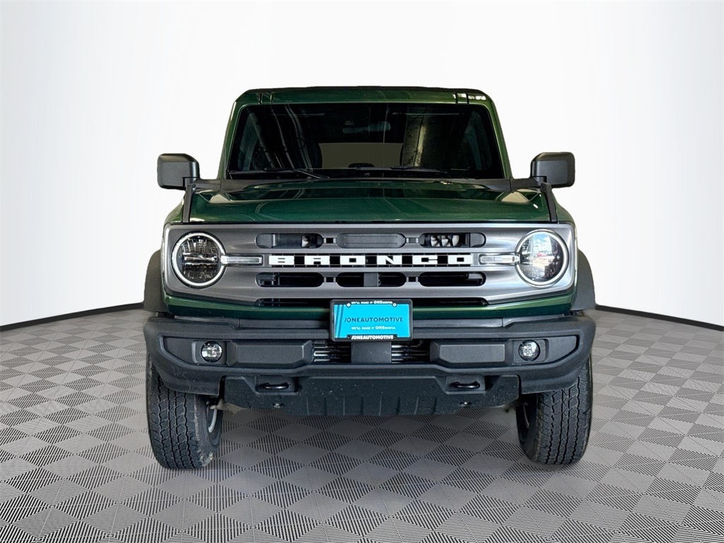 2022 Ford Bronco Big Bend photo 2