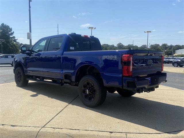 2026 Ford F-350 photo 4