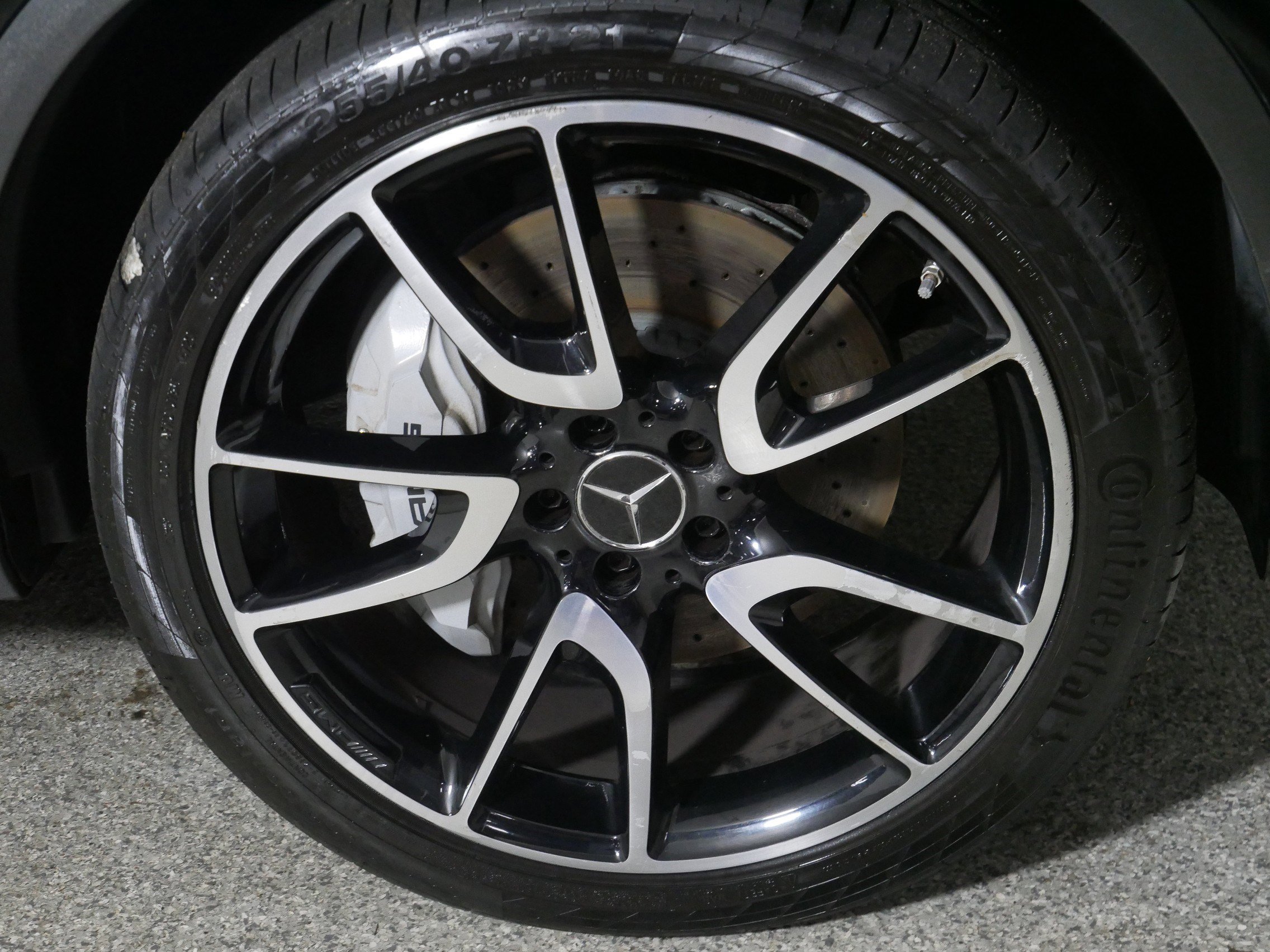 2018 Mercedes Benz GLC AMG 43 4MATIC photo 15