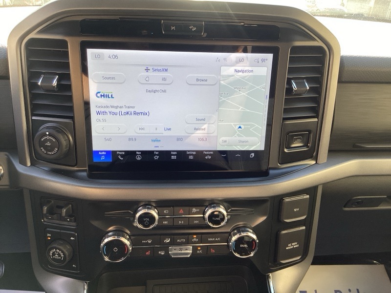 2025 Ford F-150 XLT photo 32