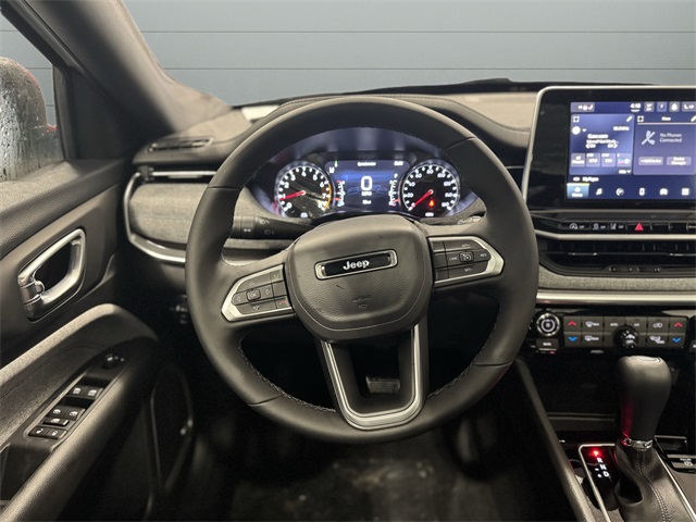 2025 Jeep Compass Latitude photo 10