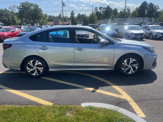 2024 Subaru Legacy Premium photo 3