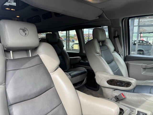 2022 Chevrolet Express Cargo Van 2500 photo 10