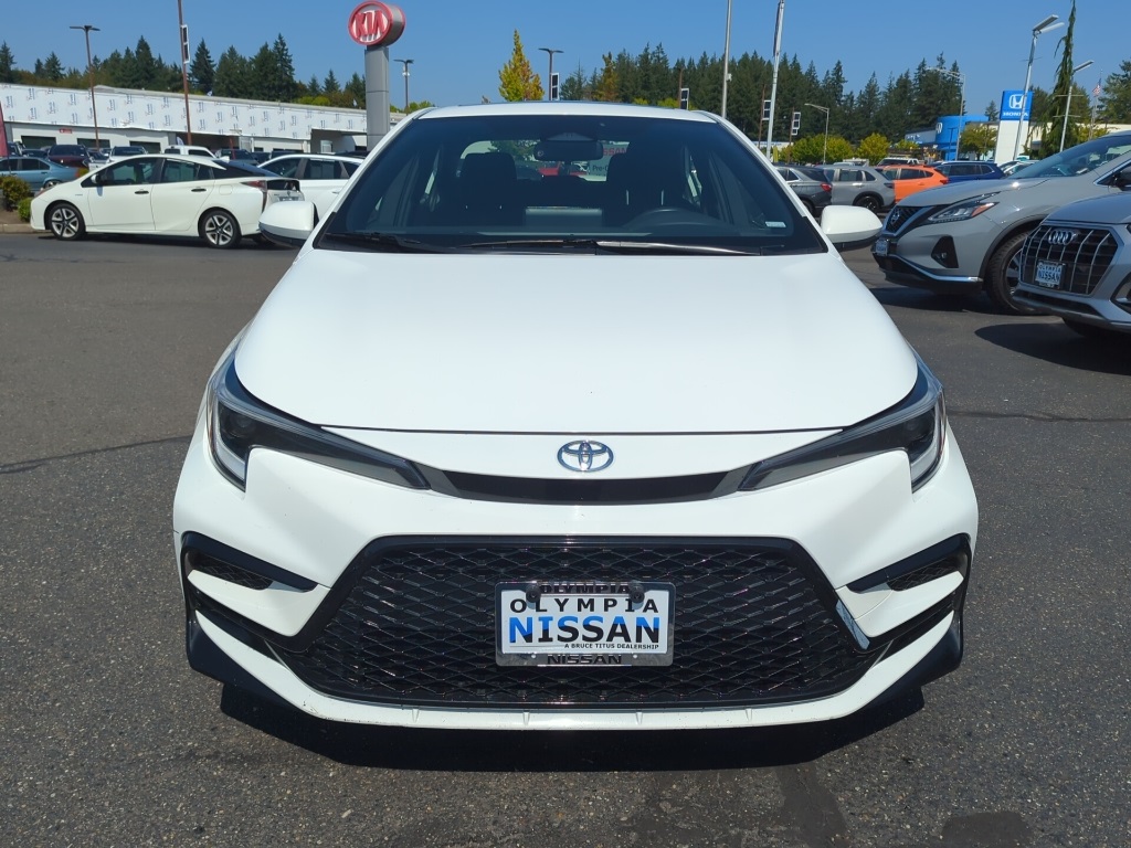 2024 Toyota Corolla SE Premium photo 3